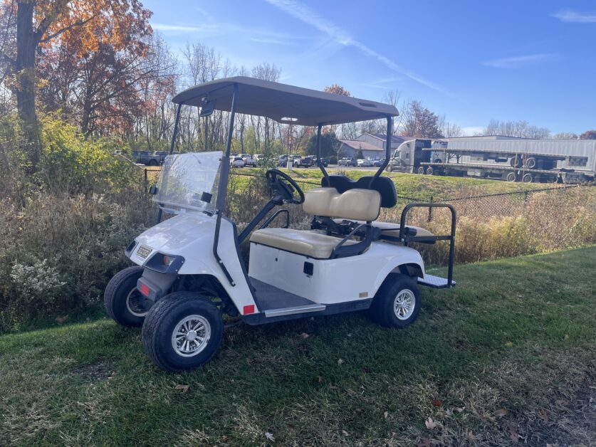 2007 EZ-GO TXT BEIGE GOLF CART